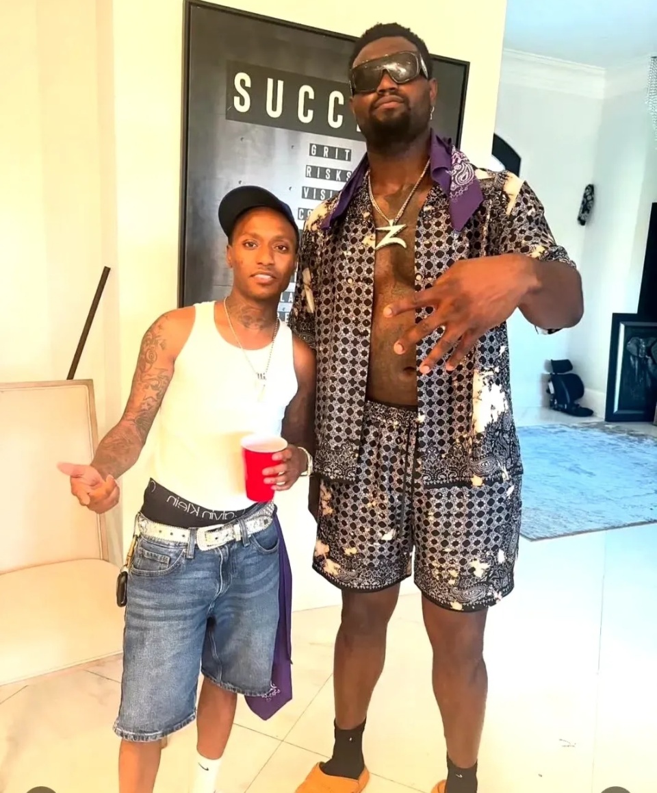 美金的合约, 谓是名震全