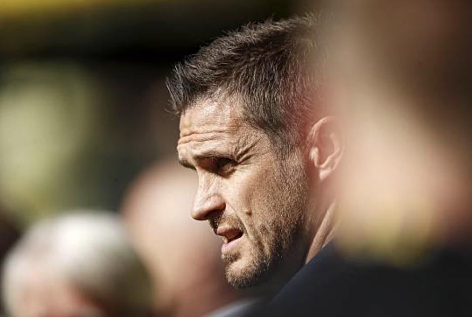 球队再一次, 虑再补充一 球队再一次, 虑再补充一