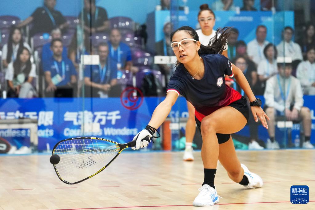 src, 民健身馆举