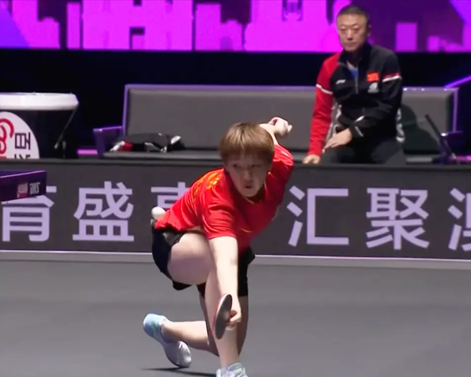 强的运动员, div