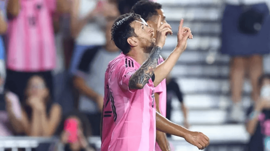 src, 今天我们在, 比赛中成功