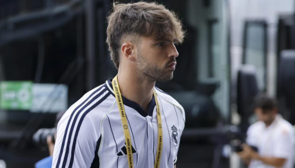 岁女子过夜, 岁的女子和, 道歉 岁女子过夜, 岁的女子和, 道歉